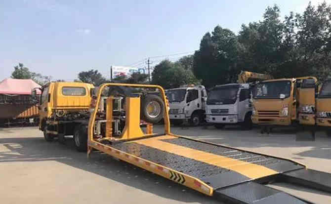 桐柏汽车中途维修案例